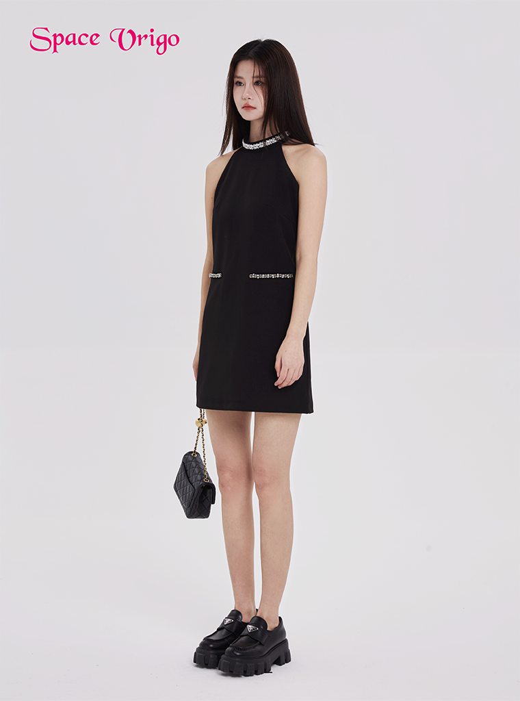 Light Luxury 25 Early Spring Christmas New Year's Day New Year's Holiday dress dress French fashion diamond trim black halter skirt drill edge